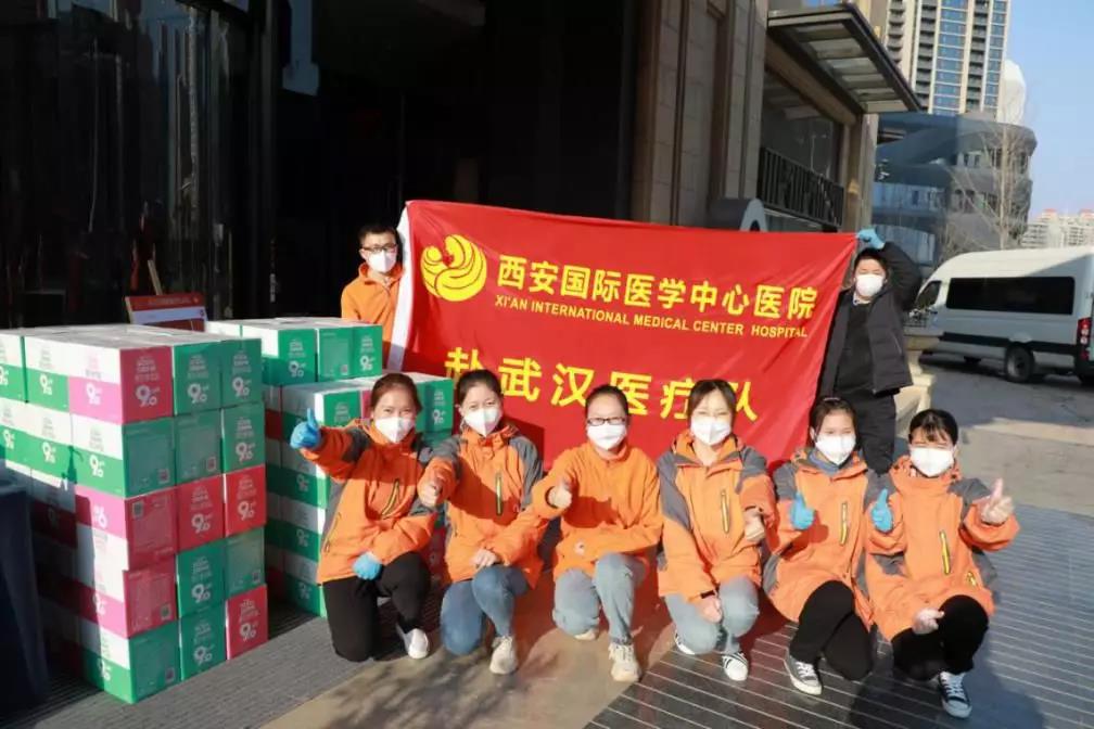 向醫(yī)療隊的女漢子致敬！