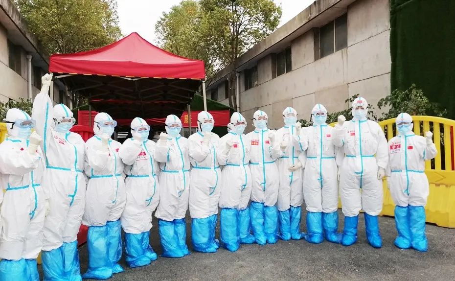清零！西安國(guó)際醫(yī)學(xué)中心醫(yī)院支援湖北醫(yī)療隊(duì)抗疫劃上圓滿句號(hào)