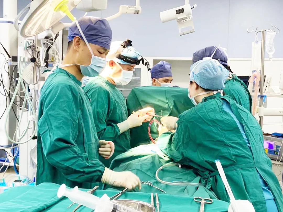 1+1＞2！“一站式”手術(shù)解決肺癌合并風(fēng)濕性心臟病患者病痛