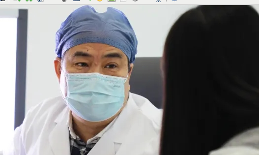 戰(zhàn)疫是英雄 救治是楷?！靼矅?guó)際醫(yī)學(xué)中心醫(yī)院支援湖北醫(yī)療隊(duì)隊(duì)員返崗工作干勁十足