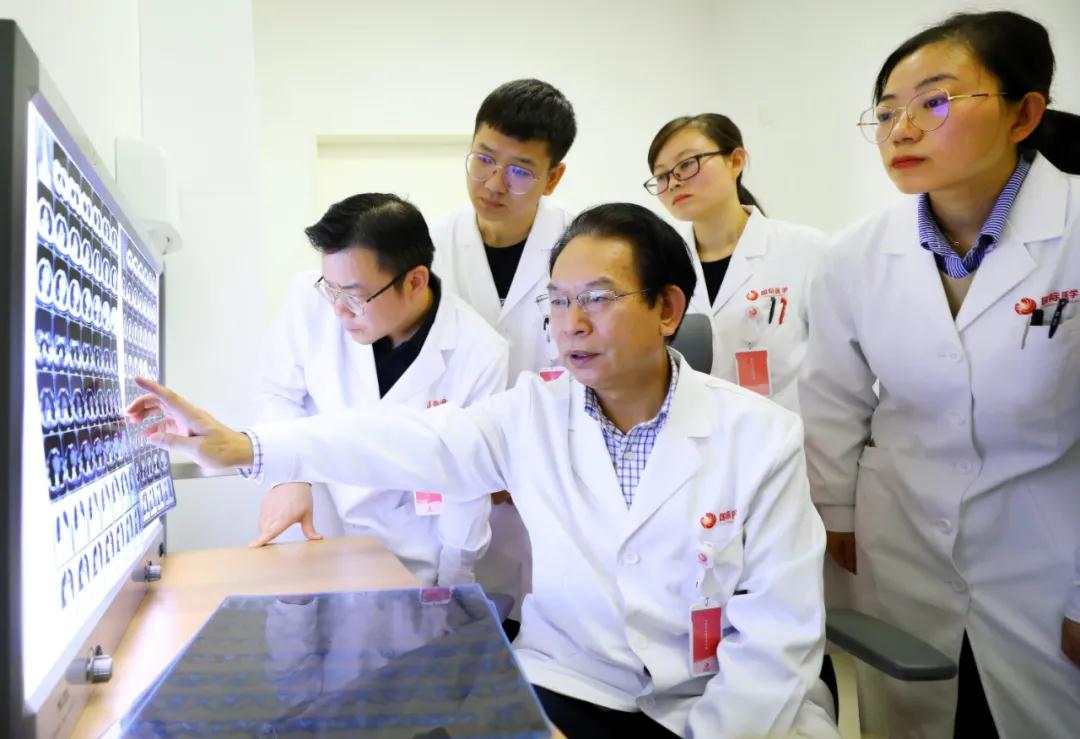 二三里醫(yī)療—南克?。鹤尰颊哂凶饑赖纳?>
				             </a>
                <div   id=