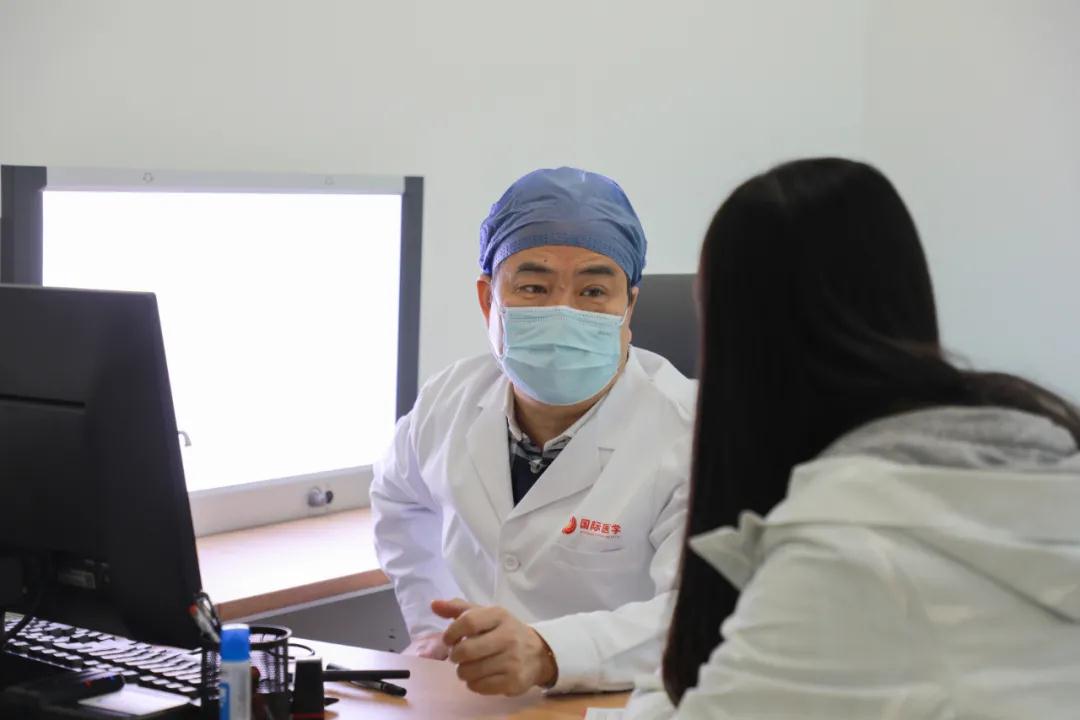 大醫(yī)之道⑥｜千萬里，我追尋著你——三秦最美醫(yī)務(wù)工作者吳昌歸教授寫意