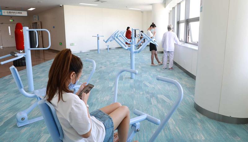 群眾新聞—每一個細節(jié)都讓人感到溫暖——在國際醫(yī)學感受人文醫(yī)學