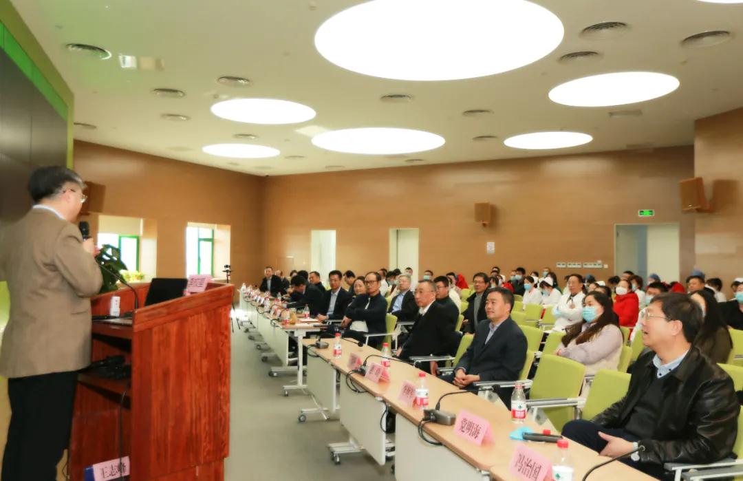 中國工程院院士、溫州醫(yī)科大學校長李校堃教授蒞臨我院