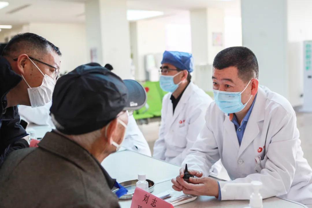 得了過(guò)敏性鼻炎怎么辦？