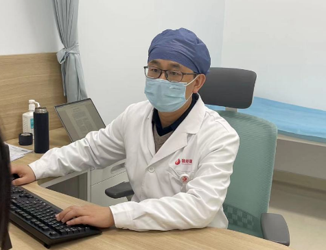 愿胡某宇悲劇不再上演！我院開設(shè)“厭學門診”撥打電話89811919咨詢