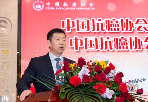 韓國宏教授當(dāng)選中國抗癌協(xié)會(huì)全國首屆“中西醫(yī)整合肝癌專業(yè)委員會(huì)”主任委員