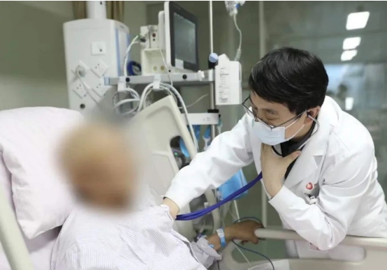 大醫(yī)之道|王武平：腳踏實地，仰望星空