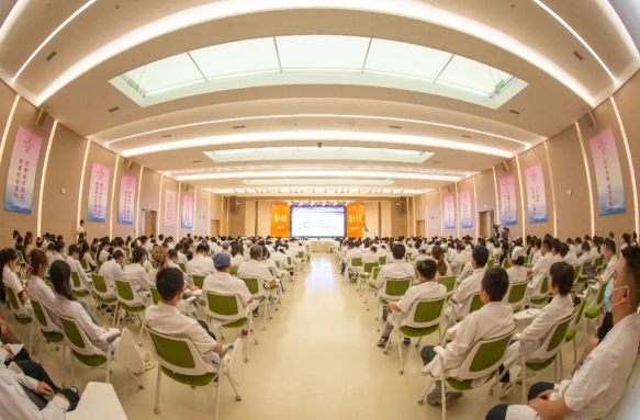 院士講堂 精彩紛呈！中國科學院竇科峰院士講授器官移植發(fā)展現(xiàn)狀