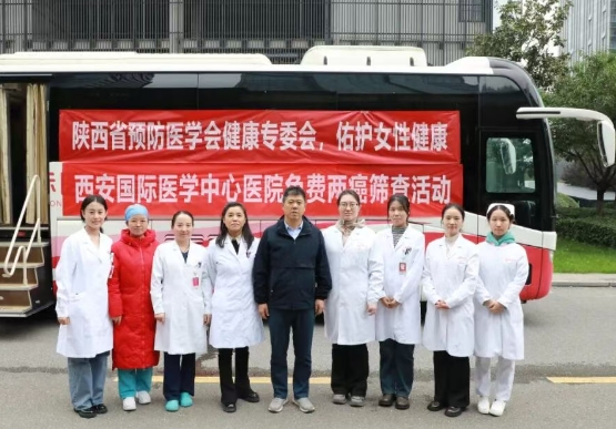 健康服務(wù)到身邊！我院“兩癌篩查”公益行走進(jìn)企業(yè)